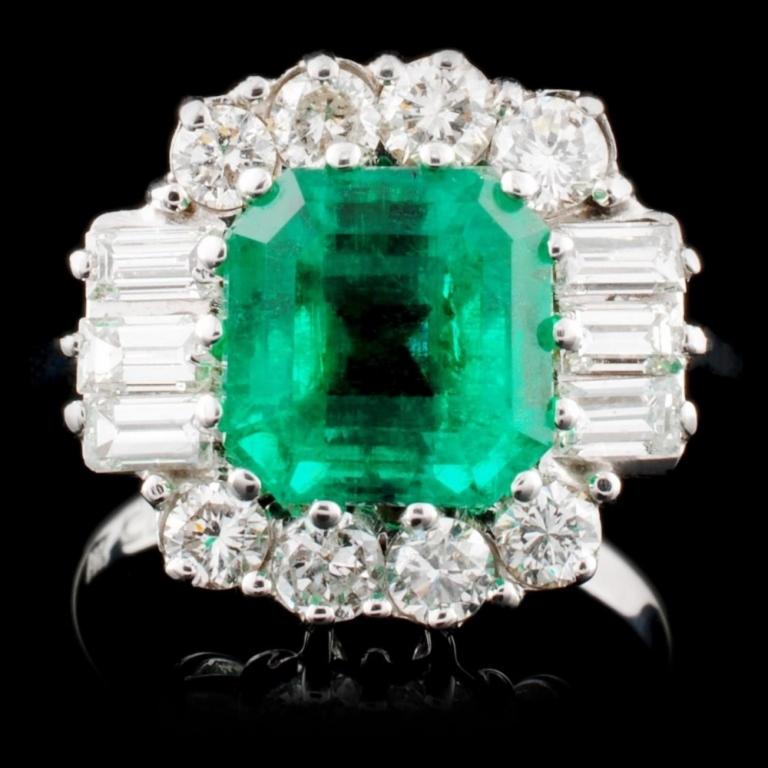 18K W Gold 2.80ct Emerald & 1.00ctw Diamond Ring