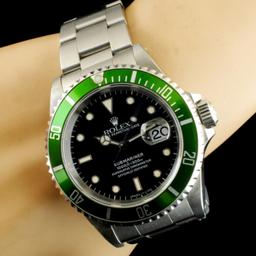 Rolex Submariner Stainless Steel 40MM Wristwatch