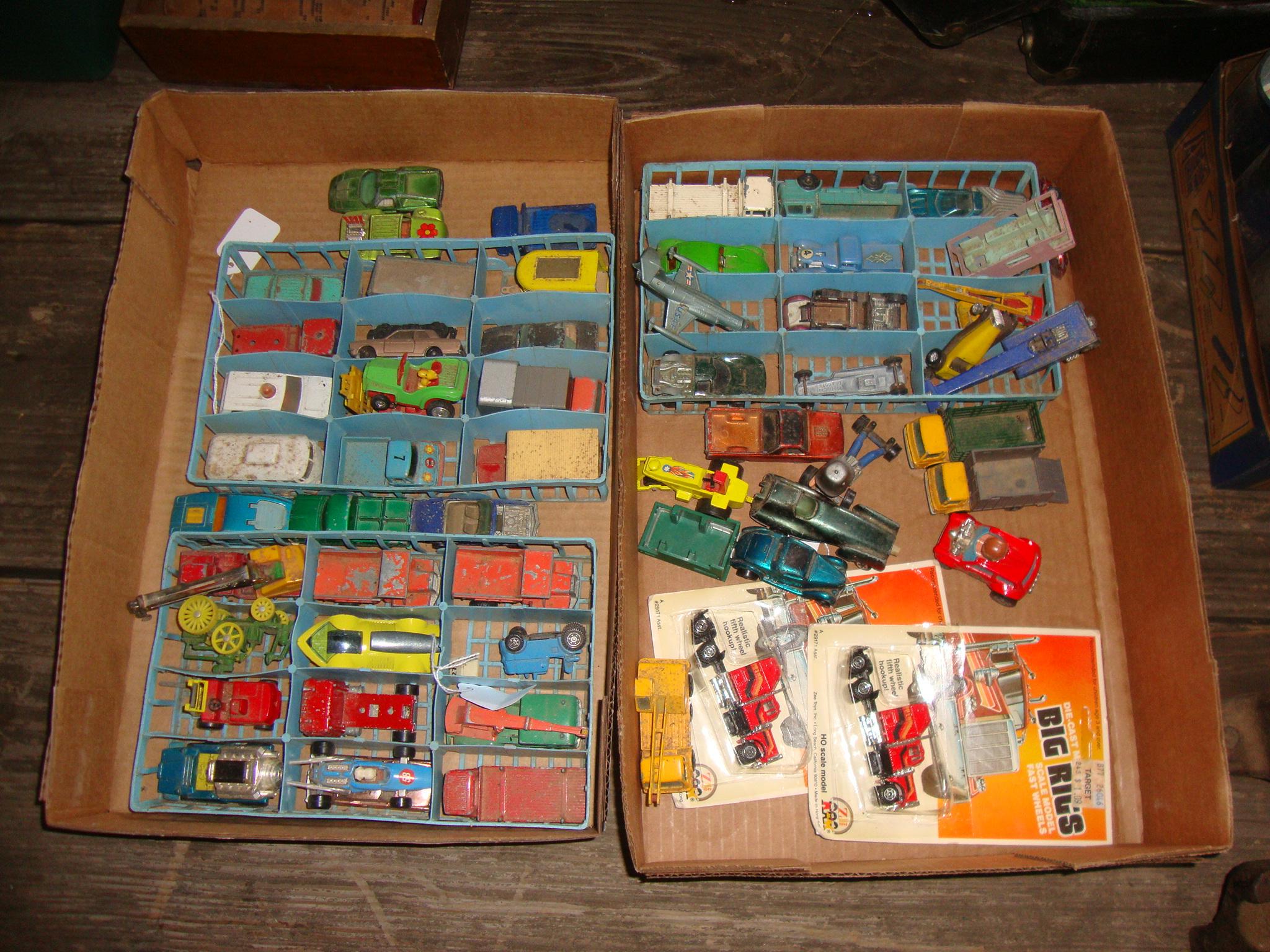 Box lot of Hot Wheel & Matchbox car; condition varies