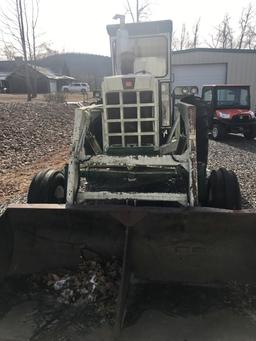 1967 Oliver 1850 Cab Tractor