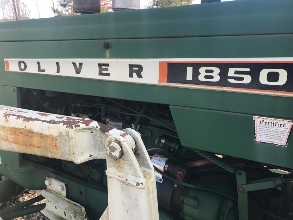 1967 Oliver 1850 Cab Tractor