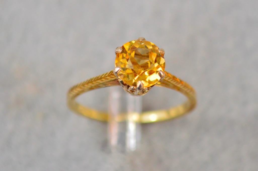 14k Gold Filigree Ring W/ Solitair Citrine