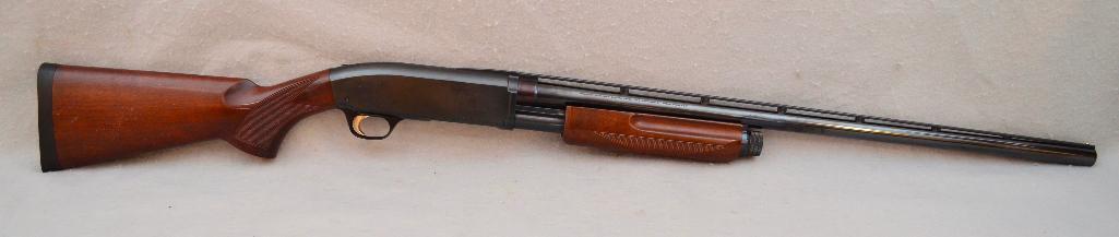 Browning Field 28 12-ga Pump Action Shotgun W/ (2) Spare Chokes