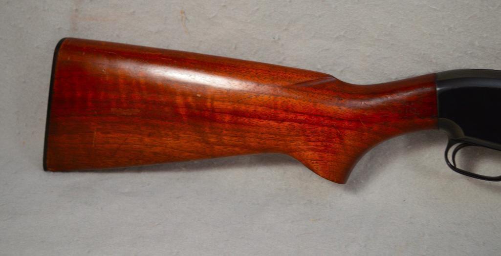 Winchester Model 25 12-ga 2-3/4" Chamber Pump-action Shotgun