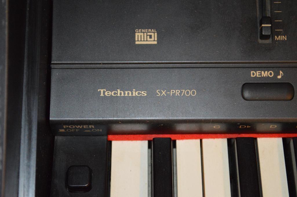 Technics SX-PR700 Piano