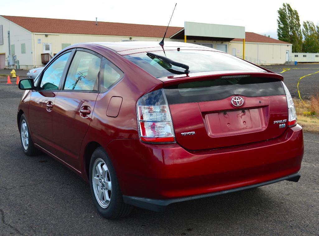 2004 Toyota Prius Liftback 5d