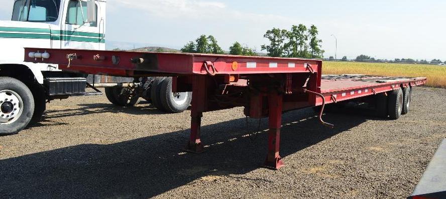 Diamond Plate Beavertail Flatbed Trailer