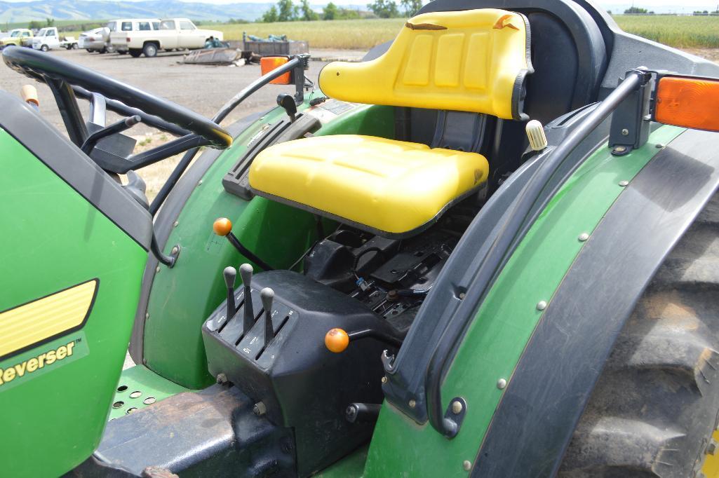 2004 John Deere 5420N Wheel Tractor