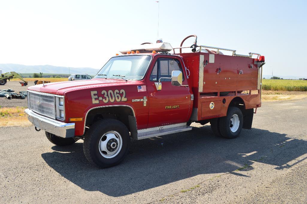 1985 Chevy 30 Custom Deluxe 4x4 Quick Attack Brush Truck