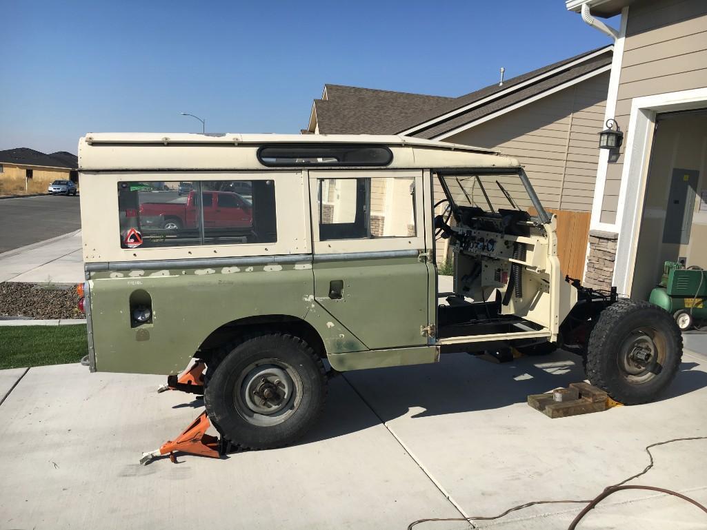 1965 Land Rover Series 11a 109 5-Door Station Wagon Project