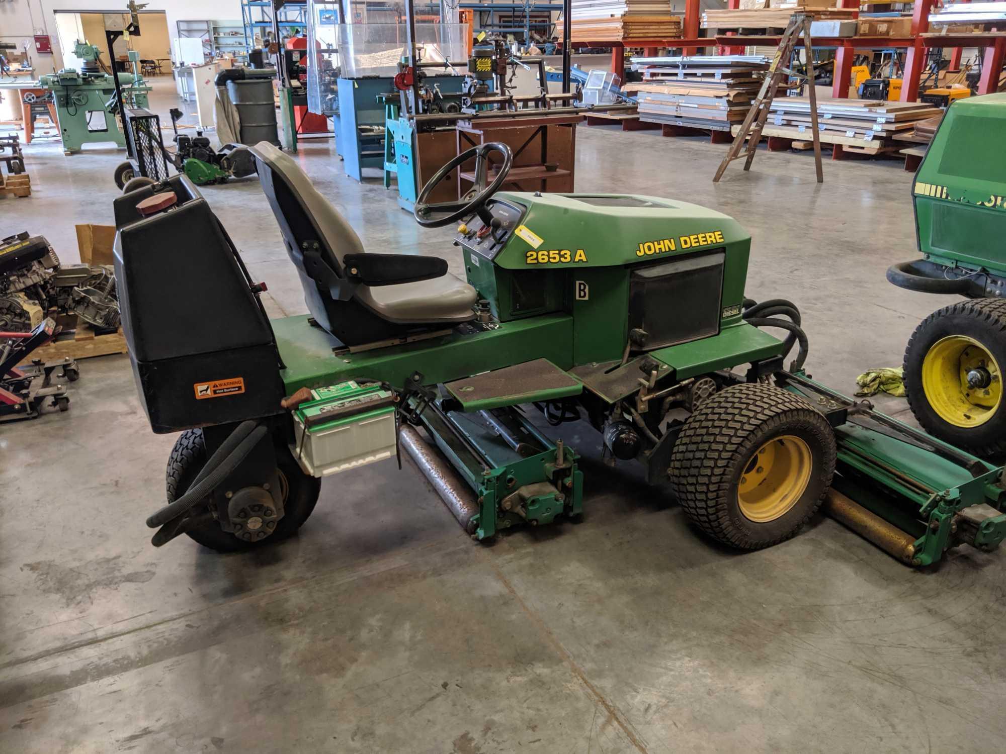 John Deere 2653 A Trim Mower 3WD