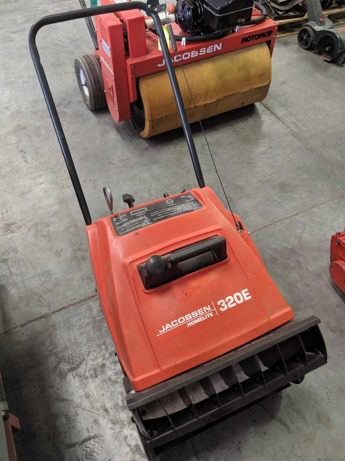 Jacobsen Homelite 320E Snow Blower