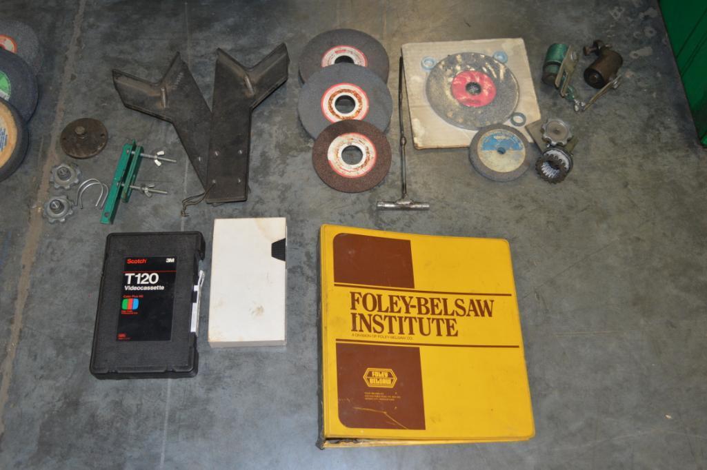 Foley United Model 3096 Accu-Spin Reel Mower Grinder w/ Delta Dust Collector System