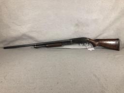 Winchester 12-ga Model 12 Pump action Shotgun