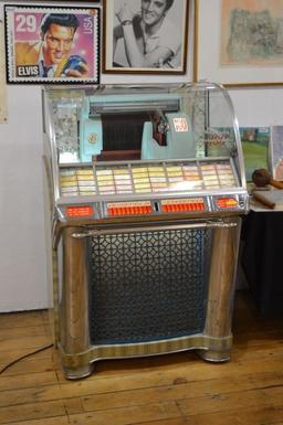 De Luxe Hi-Fidelity Seeburg Select-O-Matic 100 Jukebox