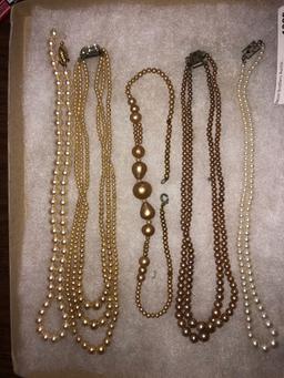 LOT OF COSTUME FAUX PEARLS