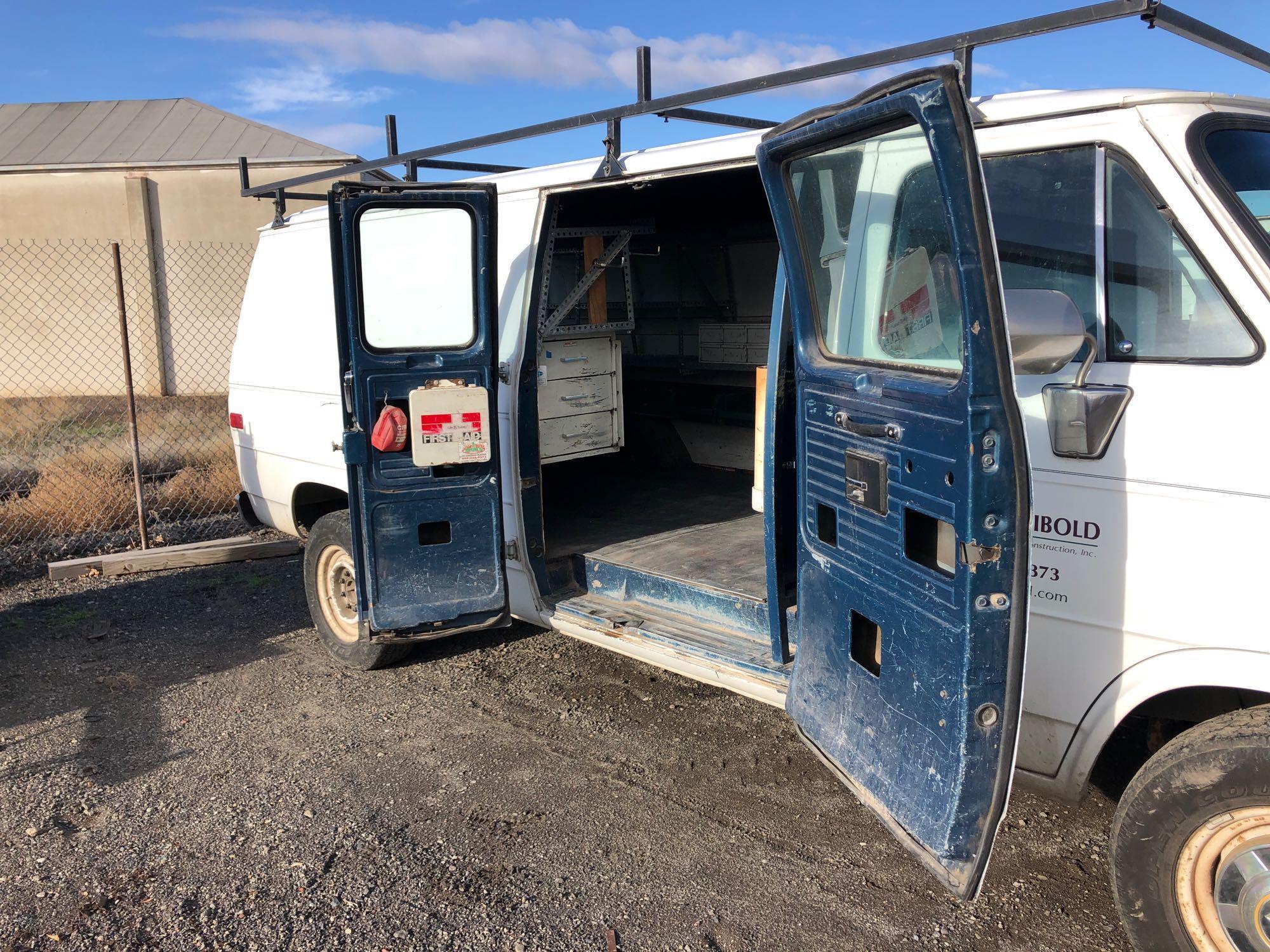 1991 Chevrolet Van 30