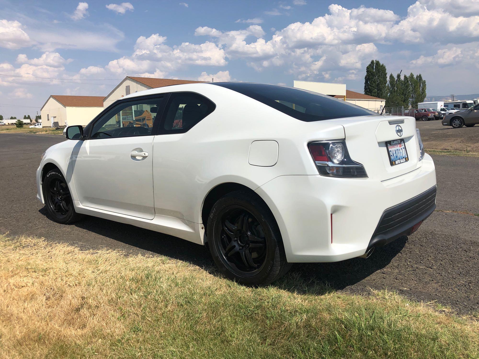 2015 Toyota Scion TC