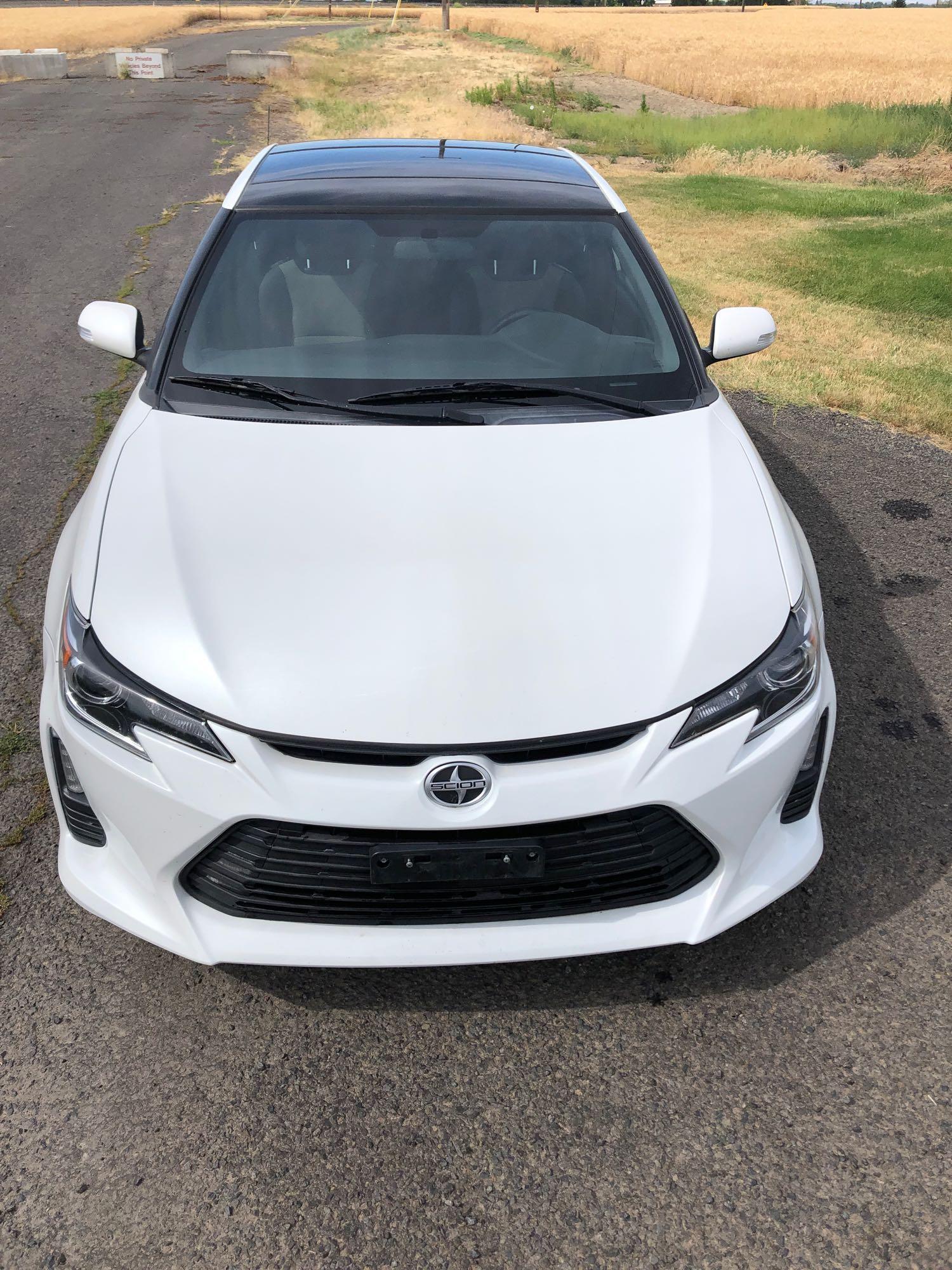 2015 Toyota Scion TC