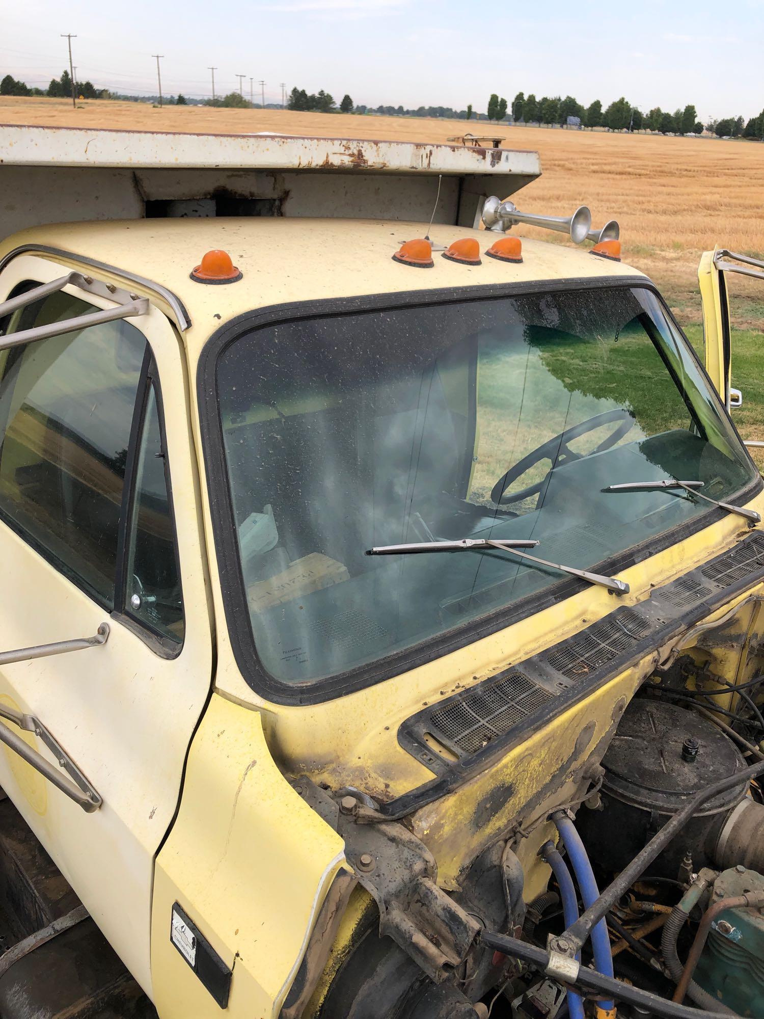 1988 Chevy C-70 Kodiak Dump Truck