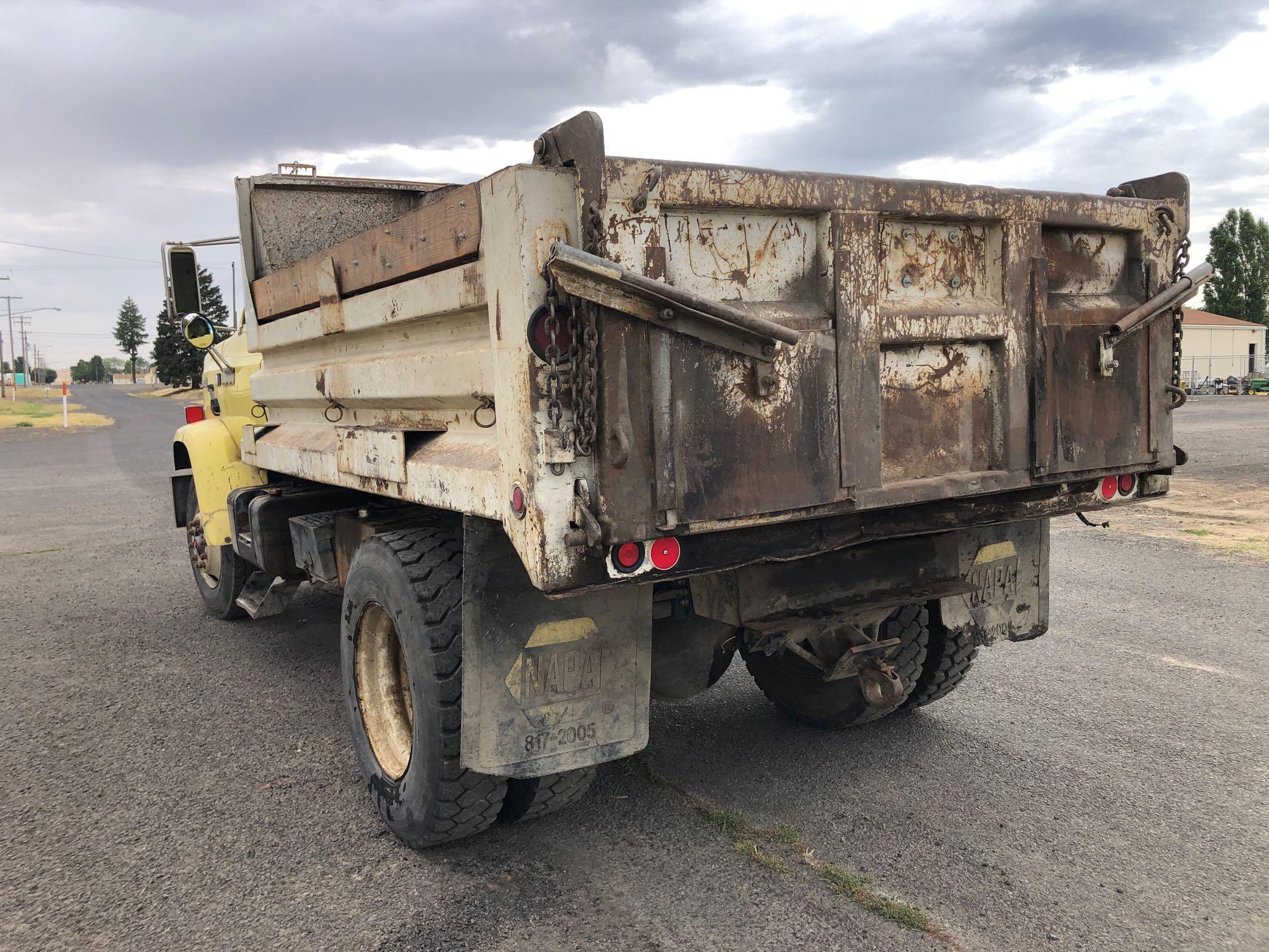 1988 Chevy C-70 Kodiak Dump Truck