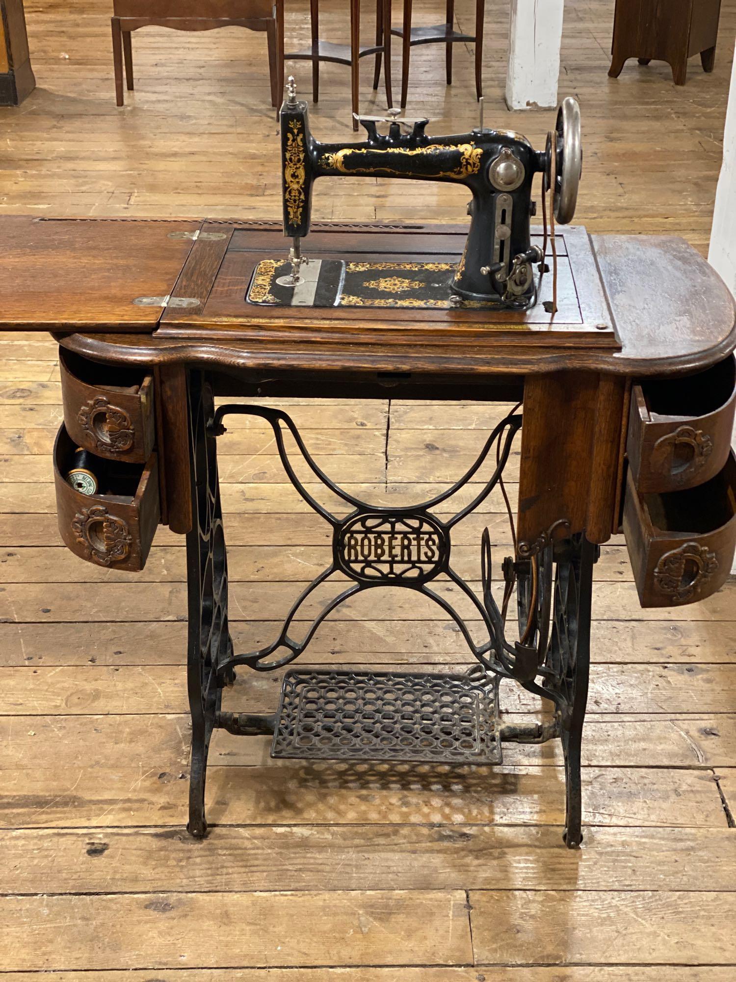 Roberts Treadle Sewing Machine w/Table