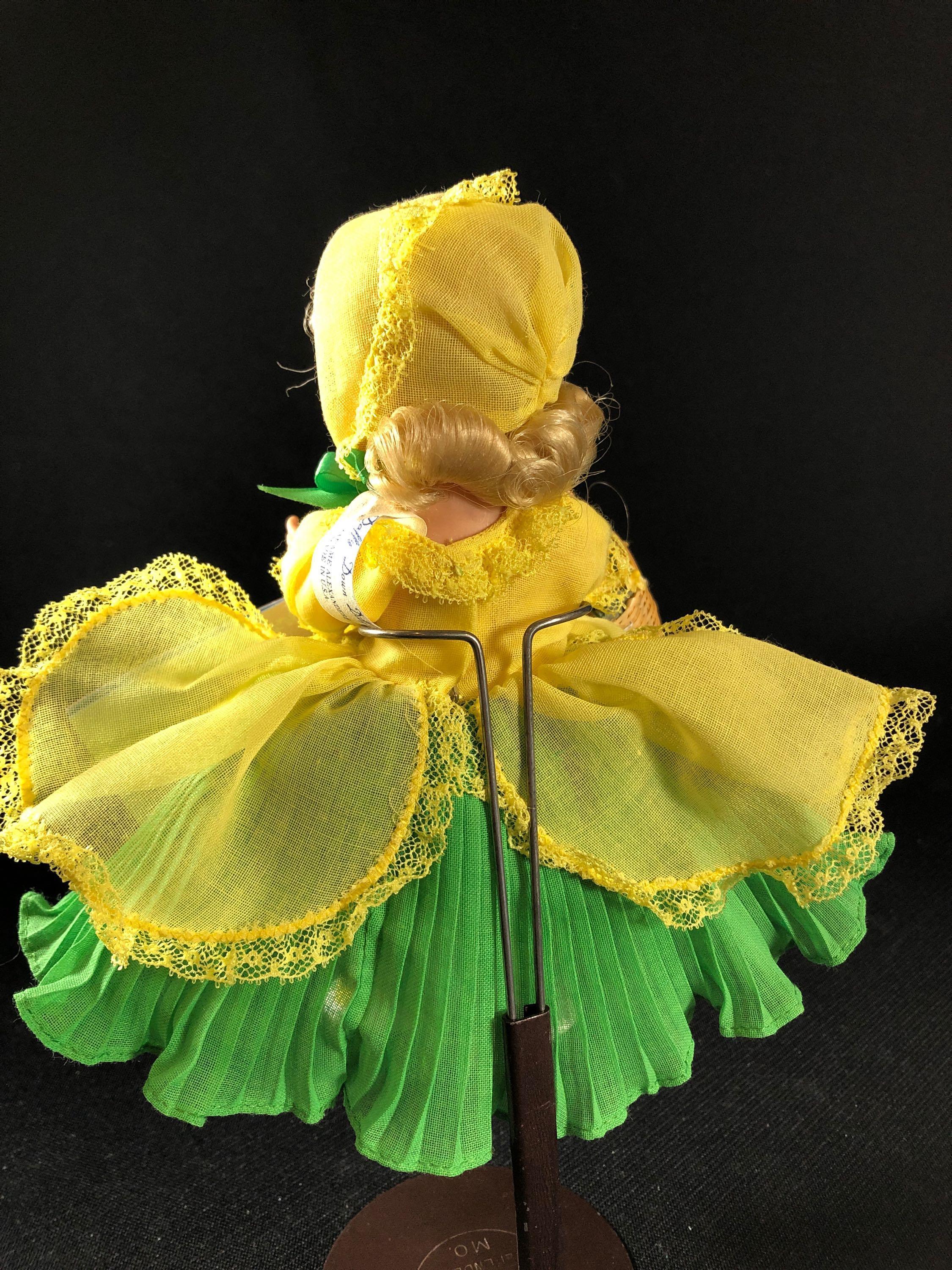 Madame Alexander Doll Daffy Down Dilly 429