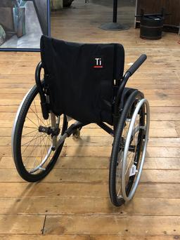 TiLite TX Folding Titanium Wheelchair sn11912252
