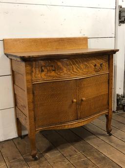 Oak Commode 34.5" T x 32" W x 19.5" D