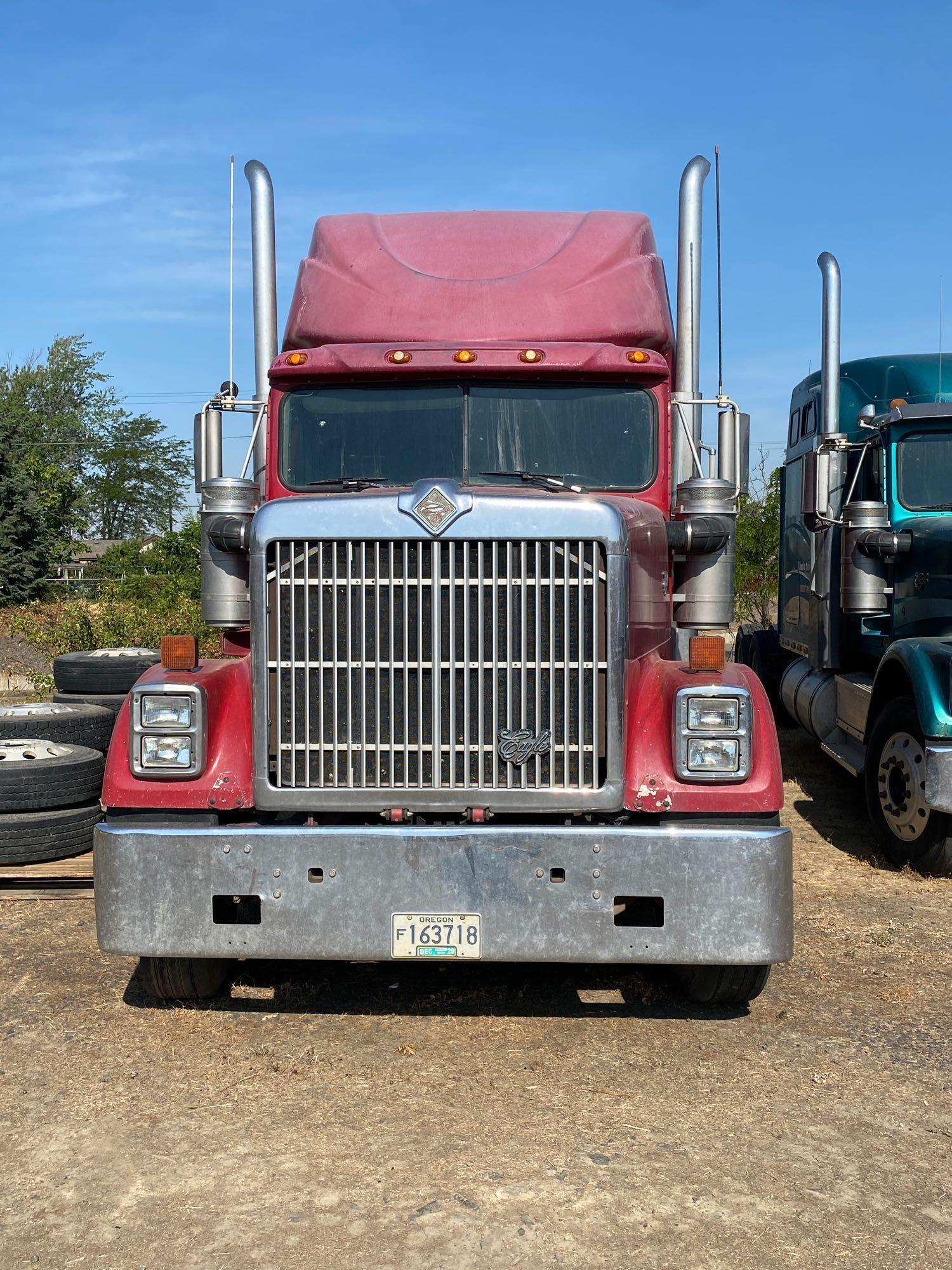 1999 Int'l Eagle Navistar 930, Semi Tractor