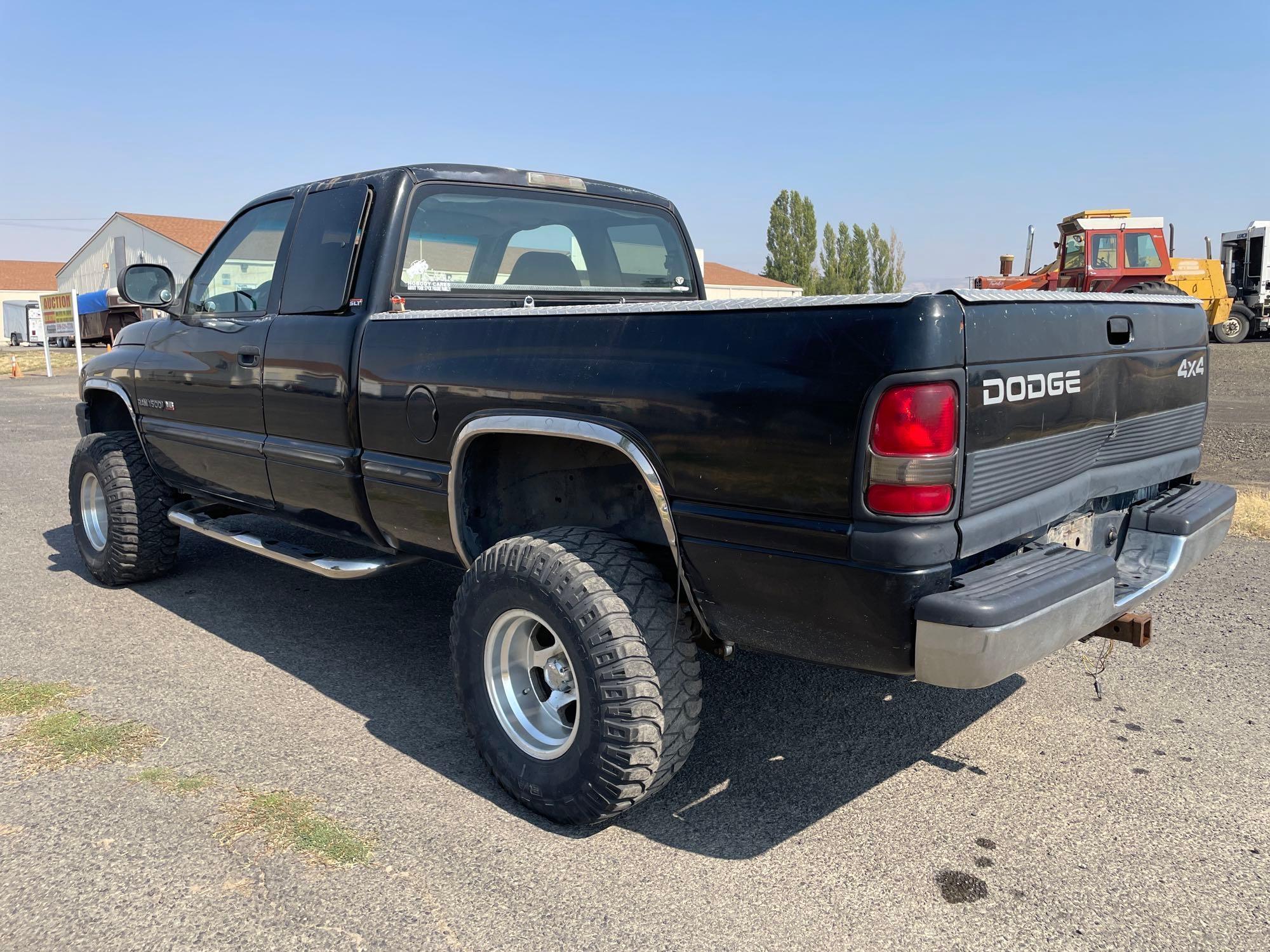 1998 Dodge Ram 1500 Pickup Truck, VIN # 3B7HF12YXWG217649