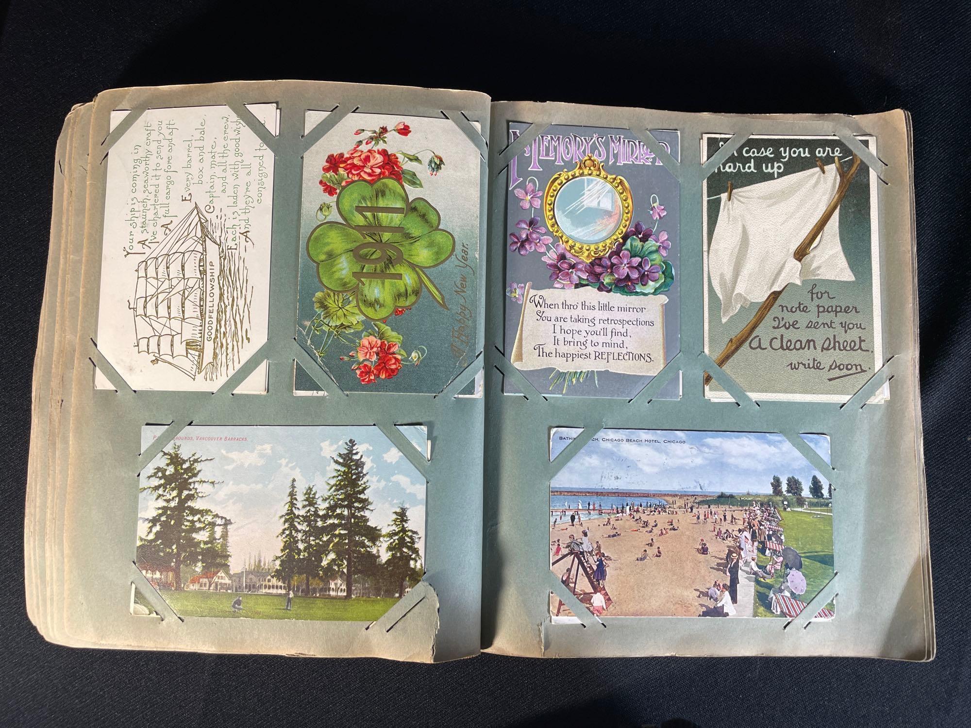 Vintage post card booklet w/ an assortment of post cards