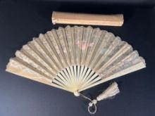 Bailey Banks & Biddle Ornate Fan Chantilly Lace & Silk w/ Faux Ivory Sticks w/ Original Box