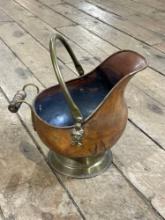 Vintage copper & brass handled coal scuttle/ ash bucket