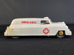 Wyandotte No. 817 Plastic Ambulance Friction Motor & Siren w/ Original Box