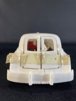 Wyandotte No. 817 Plastic Ambulance Friction Motor & Siren w/ Original Box