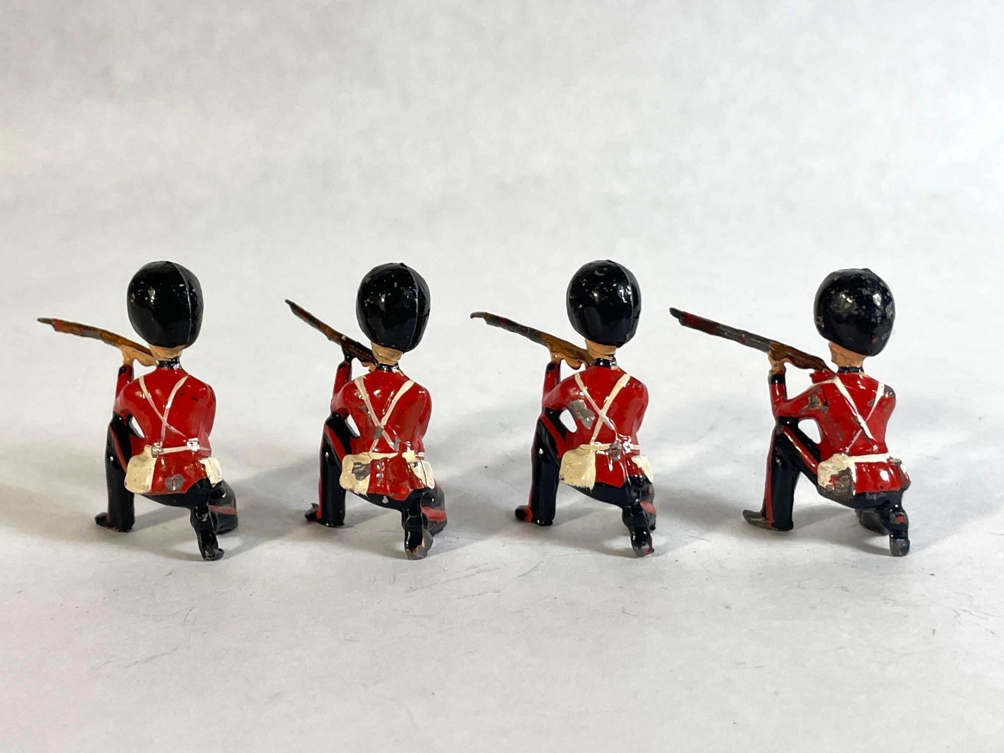 Britain 8-Pc Lead Figurines