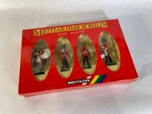 (2) Britain soldier lead figurine drum & bugle 4pc sets