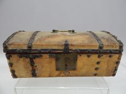 OLD DOME BOX W/COWHIDE 14" W