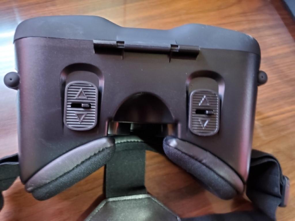 Virtual Relity headset