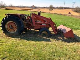 1980 International tractor model 784