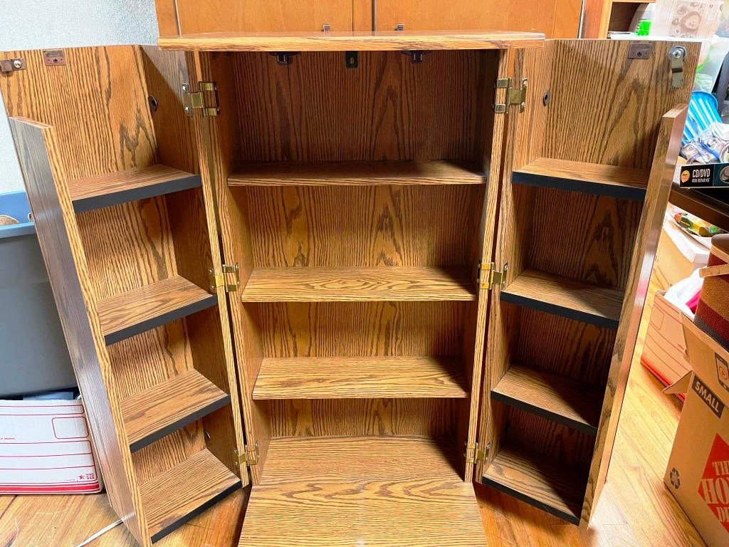 Media cabinet