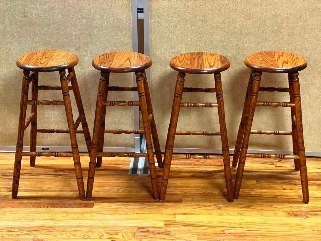 4 Bar Stools