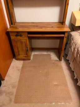 Small Computer Desk With Hutch