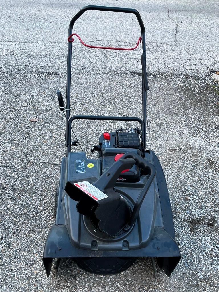 Briggs and Stratton Snowblower