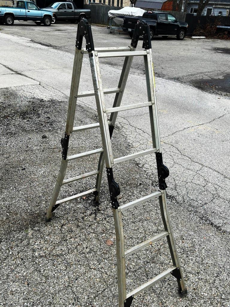 Westway Adjustable Ladder