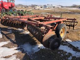 Massey Ferguson 520 14' Disc