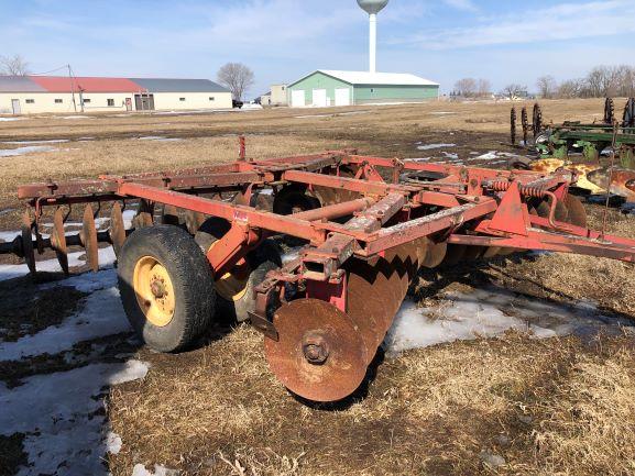 Massey Ferguson 520 14' Disc