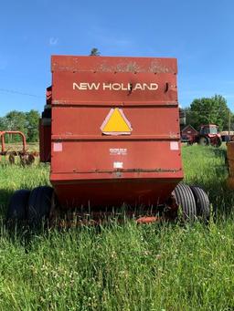 New Holland 853 Chain Bailer