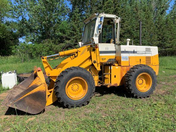 International 510 Payloader